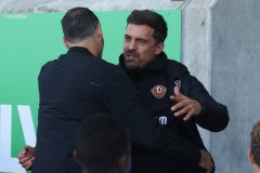 SCP - Dynamo Dresden 2:2. Die Trainer vor dem Spiel.