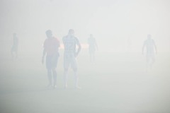 Leichter Nebel nach der Choreo in der Ostkurve.