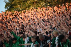 Fans in der Ostkurve beim Spiel gegen Hertha.