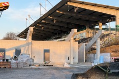 Die Westtribüne am 2. April 2025.