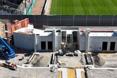 6. April: Die Westtribüne von oben.