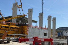 Westtribüne am 12. April 2025.