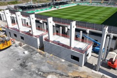 Westtribüne am 12. April 2025.