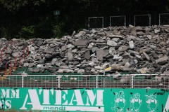 Die Ostkurve Mitte Juni 2025.