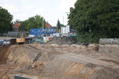 Das LVM-Preußenstadion am 3. Juli 2025. In der Ostkurve wird heftig gebaggert.