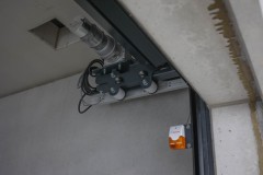 In den Kiosken sind teilweise die Rollfenster eingebaut.
