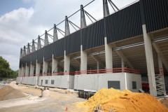 Das Preußenstadion mit der neuen Westtribüne. 