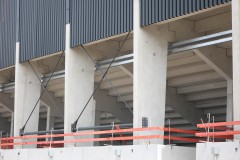 Das Preußenstadion mit der neuen Westtribüne. 