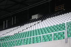 Das Preußenstadion mit der neuen Westtribüne.