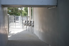 Die West am Tag vor dem ersten Einsatz im Spiel  gegen Paderborn. Der Ein- und Ausgang zum Stehplatz-Gästeblock.
