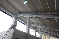 Überall wird verkabelt. Überall wird verkabelt.