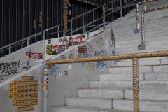 Der Gästeblock... sieht mittlerweile schon etwas bunter aus... Der Gästeblock... sieht mittlerweile schon etwas bunter aus...