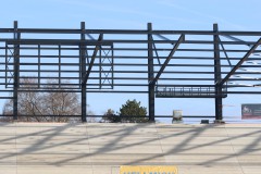 Das LVM-Preußenstadion Mitte Januar 2026. Die Technikbühne und Vorbereitung für die Videoleinwand im Osten.