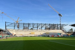 Das LVM-Preußenstadion Mitte Januar 2026. Die Osttribüne - oder Ostkurve.