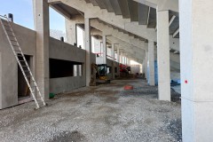 Das LVM-Preußenstadion Mitte Januar 2026. Blick unter die Osttribüne.
