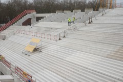 Dezember 2025: Blick auf die neue Osttribüne.