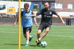 Trainingsauftakt am 28. Juni 2026. Rico Preißinger am Ball.
