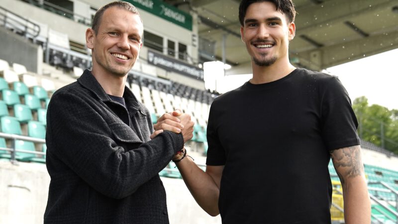 Geschäftsführer Ole Kittner und Neuzugang Antonio Tikvic. Fotoquelle SC Preußen Münster