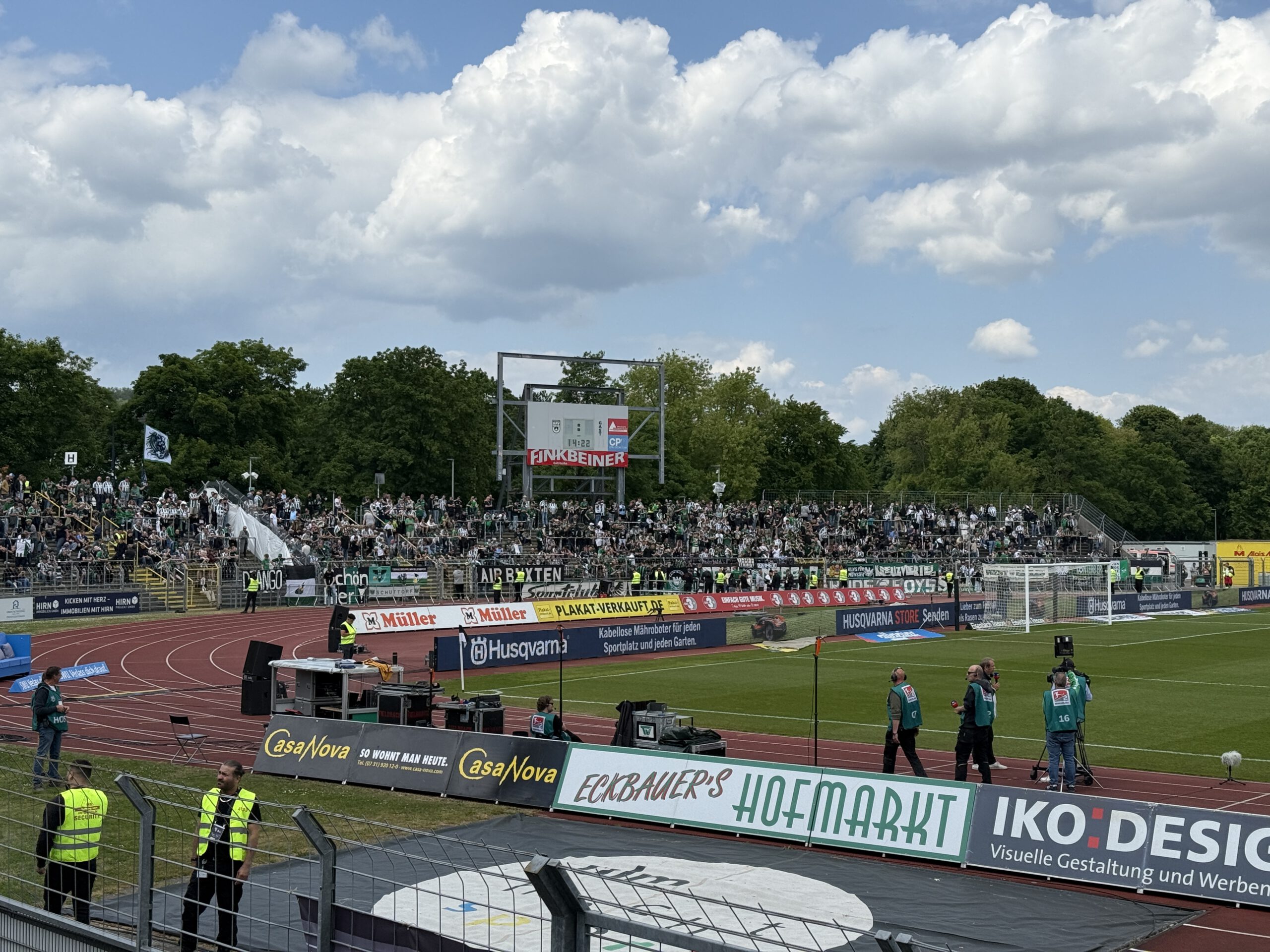 Jetzt: Preußen Münster holt nach 2:2 in Ulm den Klassenerhalt