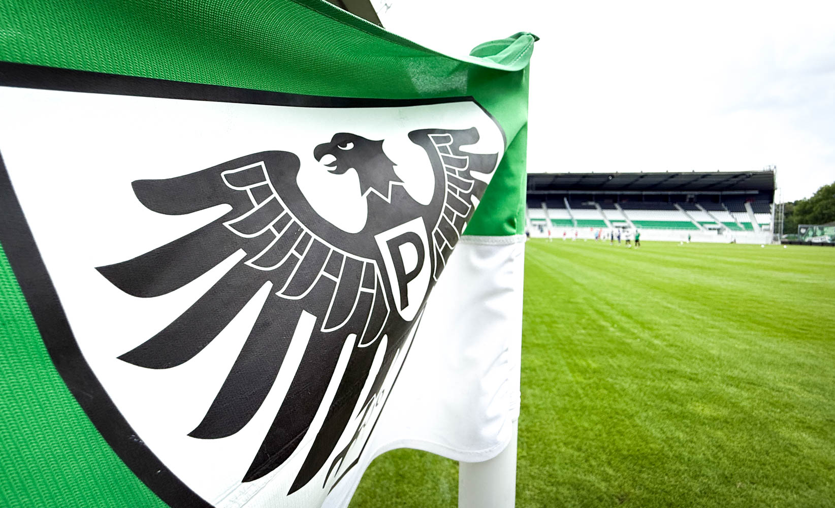 Rauchen und Stehen sind beim SC Preußen Münster (fast) verboten