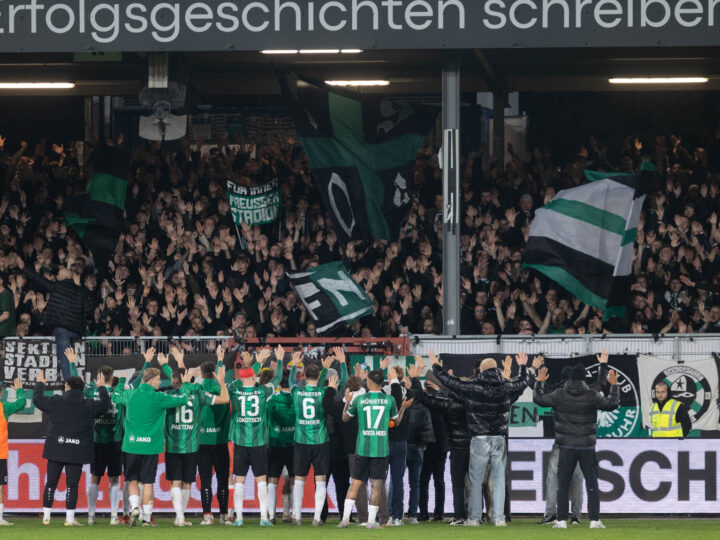 Rauf oder runter? Schalke kommt zum Start in den letzten Spielblock