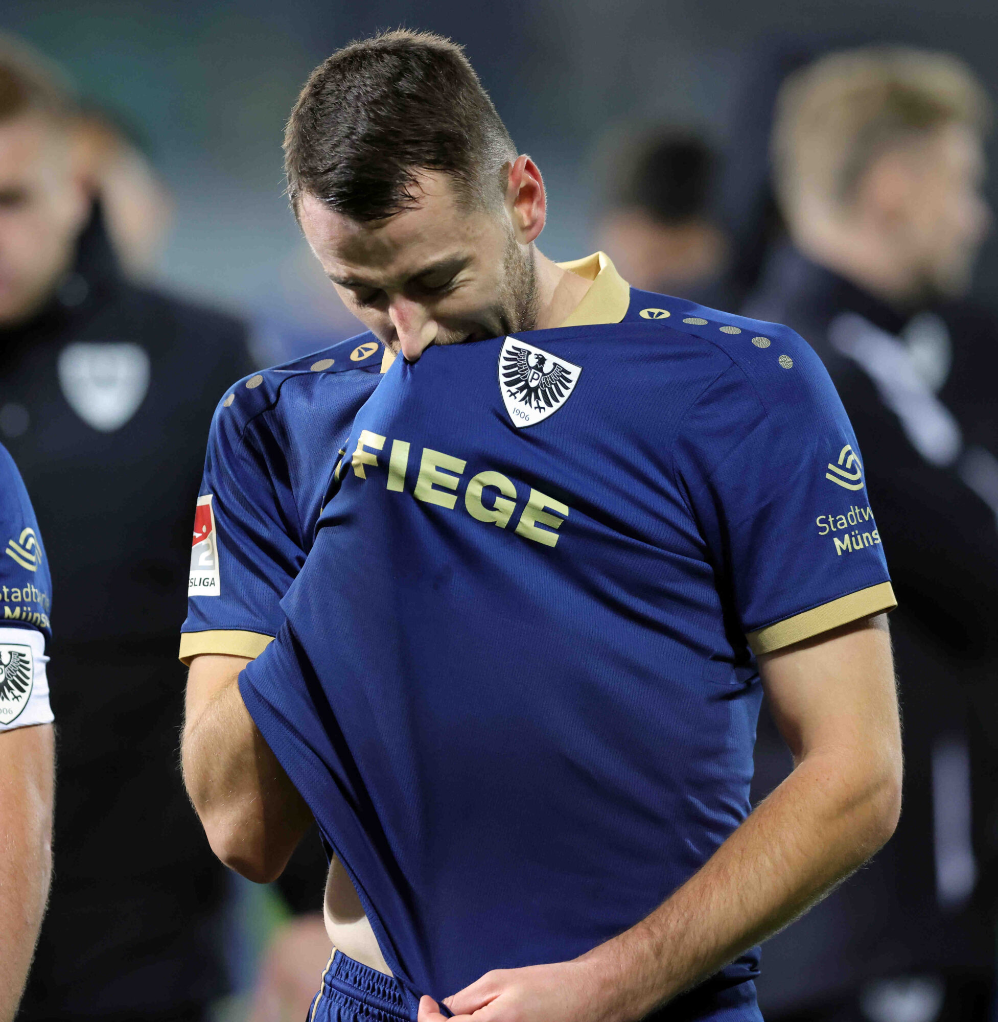 Fürth gegen Münster: Torge Paetow kann es nicht fassen. Foto: firo sportphoto