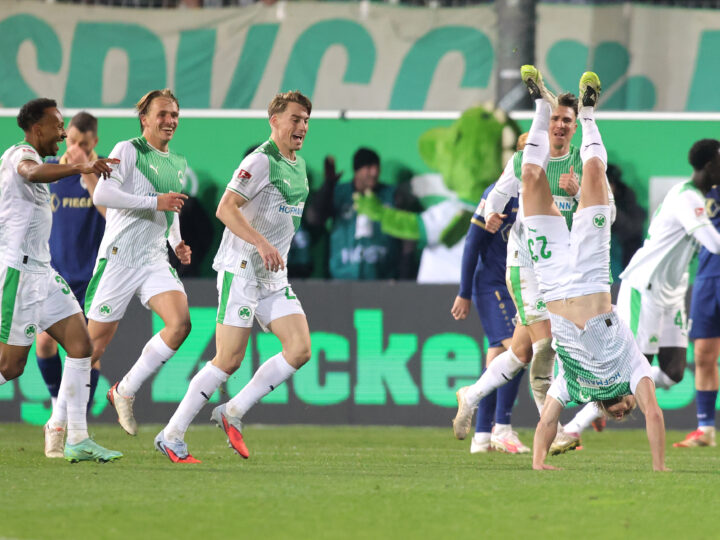 Schon wieder ohne Punkte: Fürth steht Kopf, Preußen Münster am Boden