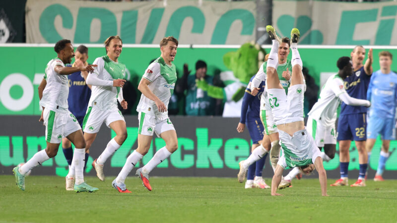 Schon wieder ohne Punkte: Fürth steht Kopf, Preußen Münster am Boden