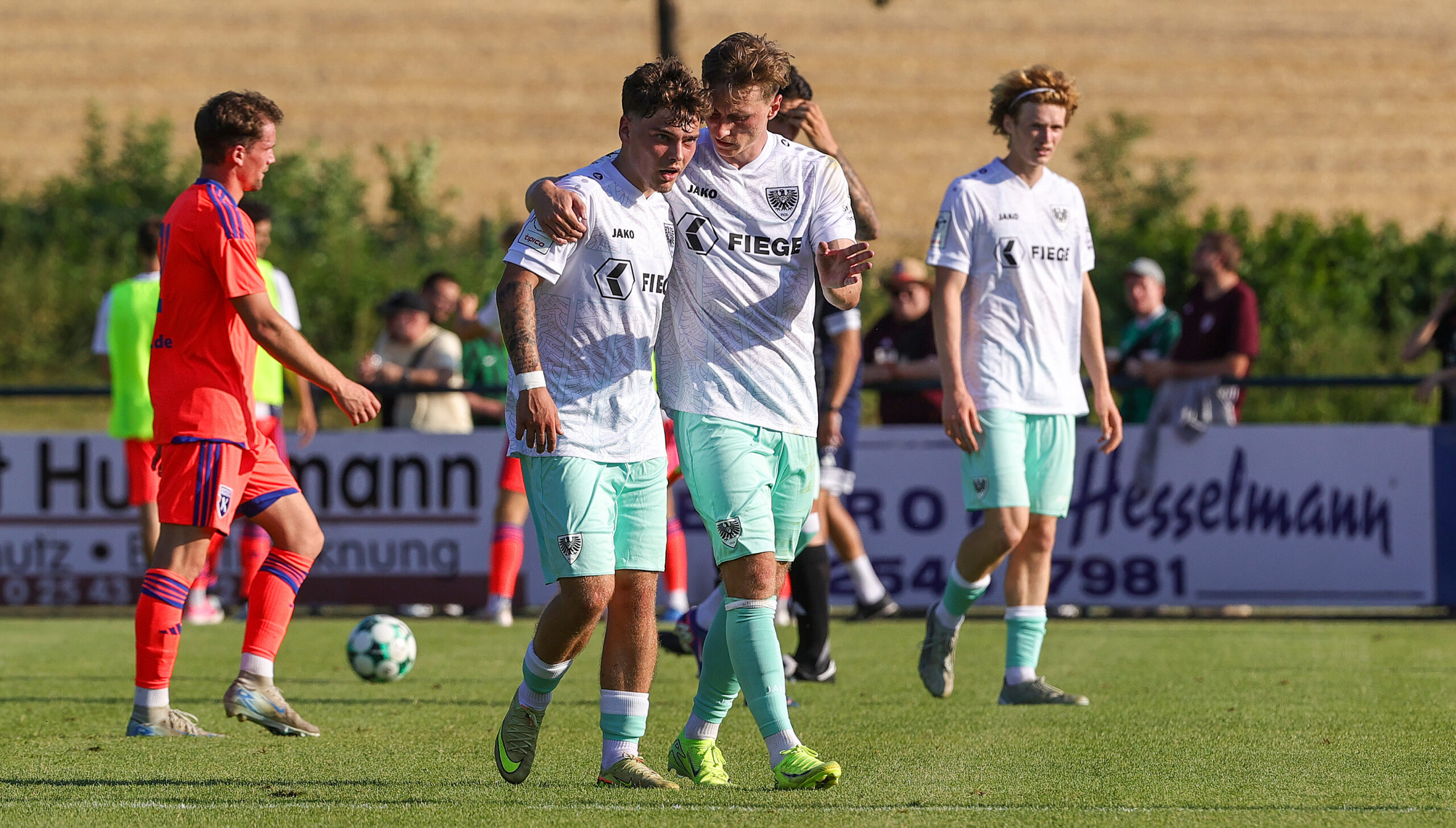 Preußen Münster gewinnt nach Anlaufproblemen gegen Kickers Emden