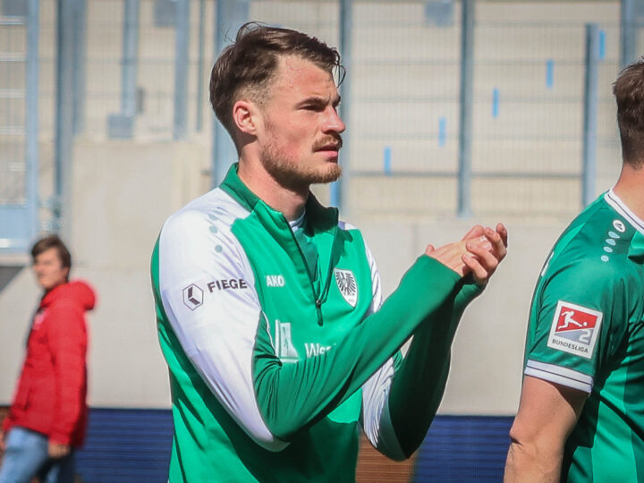 Niko Koulis bleibt beim SC Preußen Münster