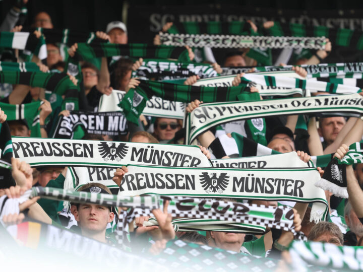 Mit Applaus in die 3. Liga
