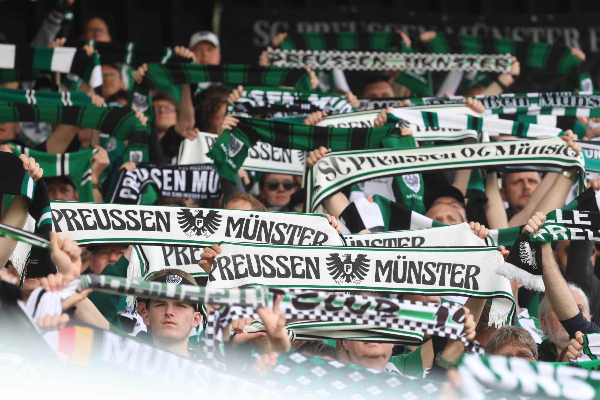 Mit Applaus in die 3. Liga