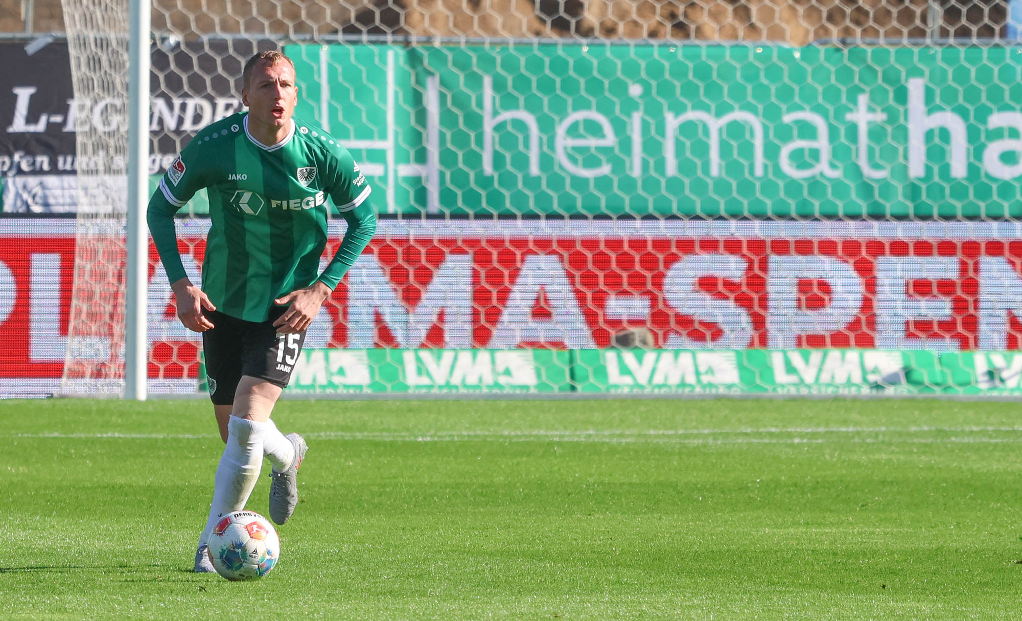 Simon Scherder erleidet Kreuzbandriss
