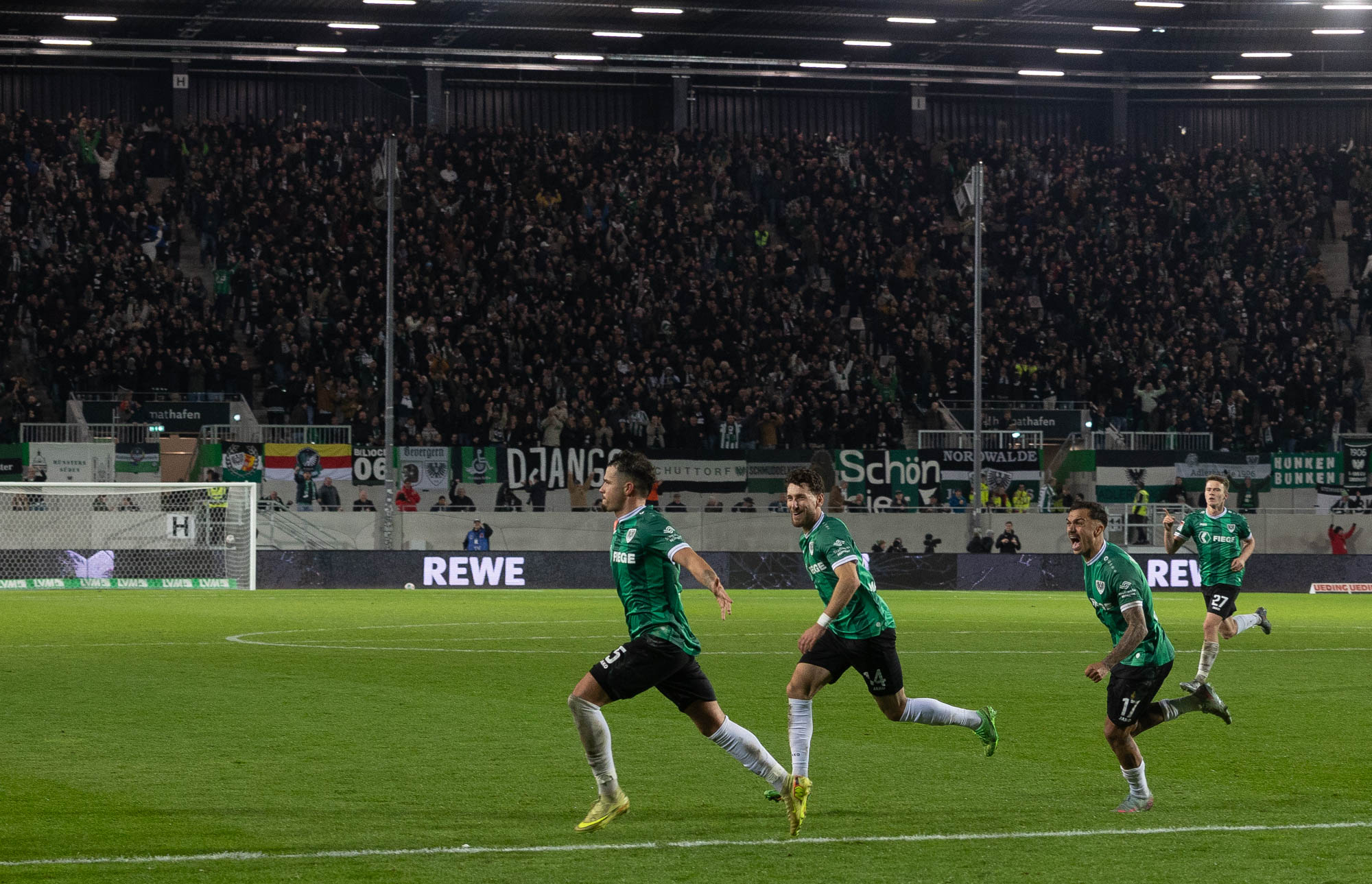 Endlich wieder ein Heimsieg! Preußen Münster dreht ein wildes Spiel gegen Kiel