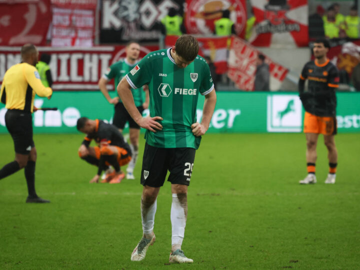 2:3 gegen Kaiserslautern: Im Sturzflug weiter