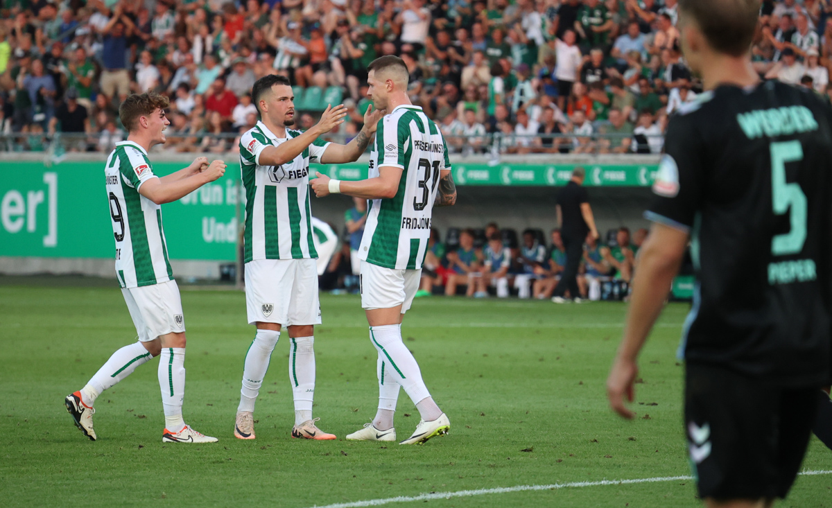 Endlich ein Sieg! Preußen Münster schlägt Werder Bremen mit 3:2