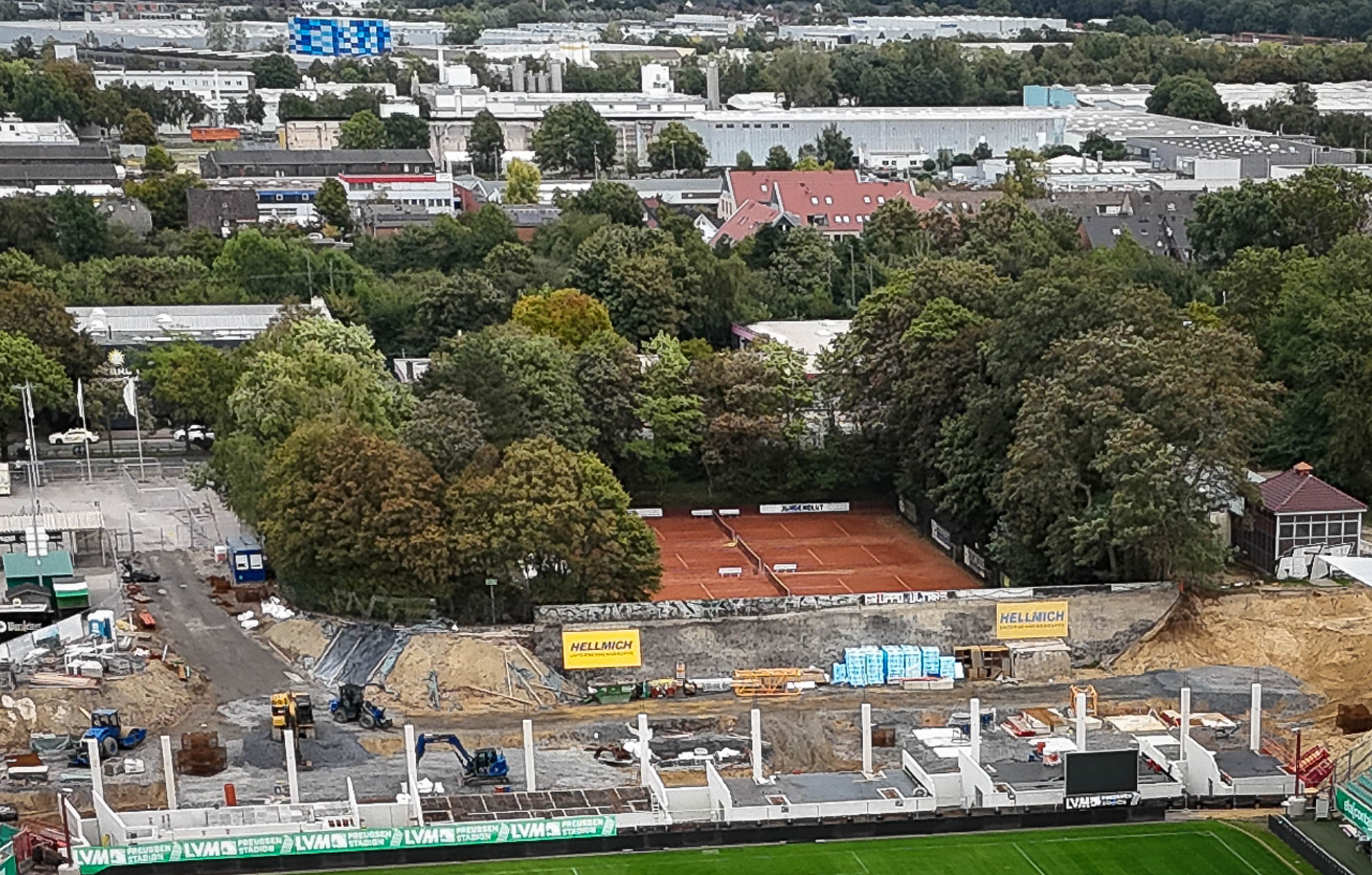 Weitere Bäume fallen am Preußenstadion