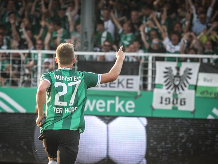 ter Horst und Schenk in der „Kicker Elf des Tages“