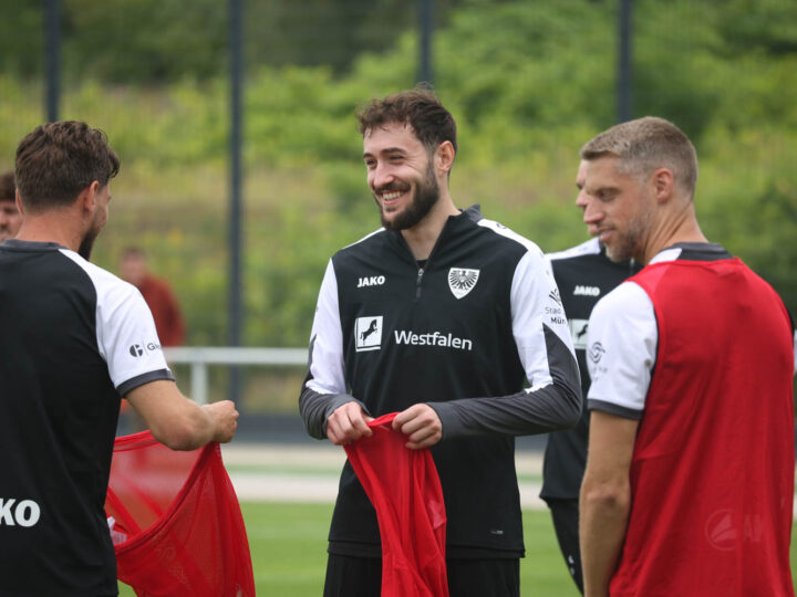 Fortuna Düsseldorf sammelt Ex-Preußen ein